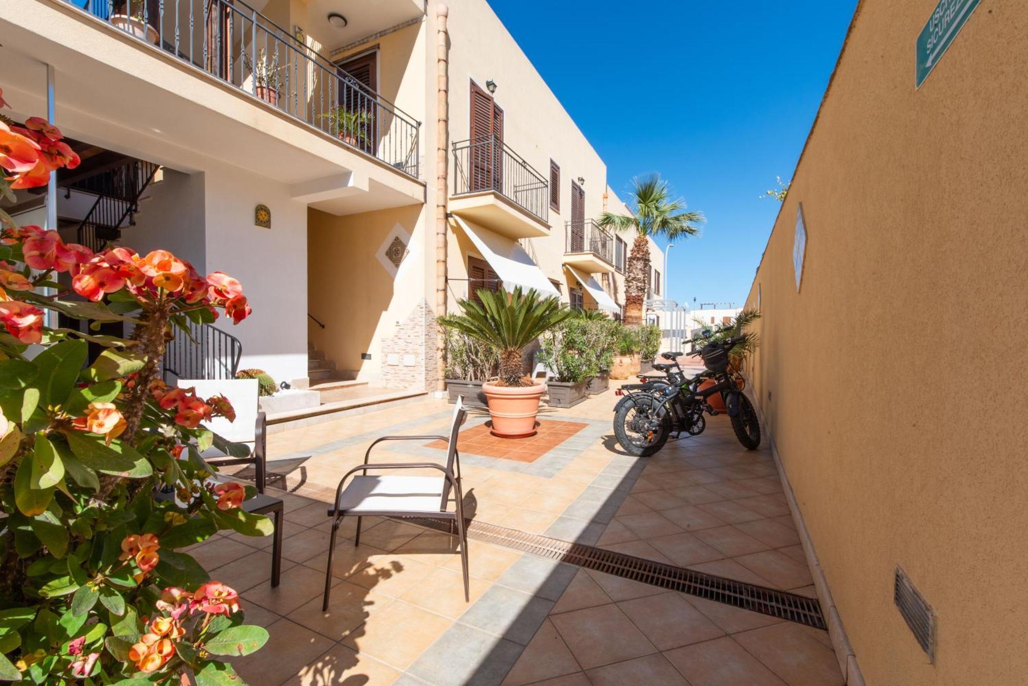 Room And Breakfast Aloe San Vito Lo Capo Luaran gambar